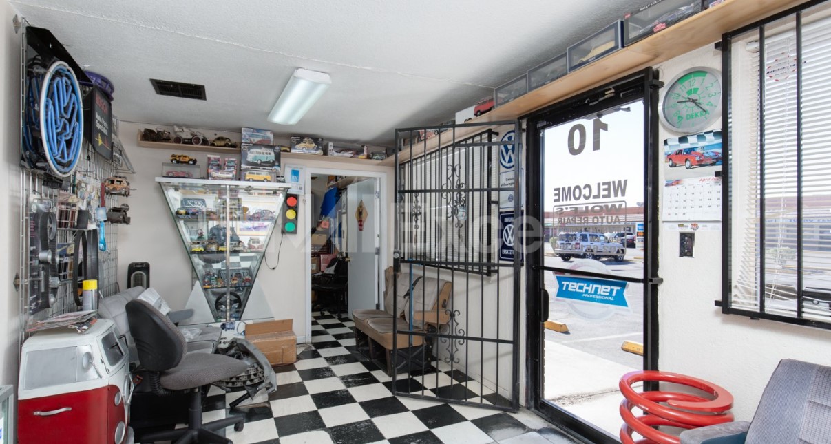 Commercial Property for Sale in Las Vegas Nevada 89115